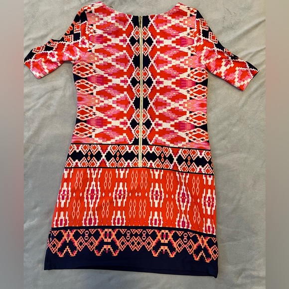 Eliza J Stretch Jersey Dress in Geometric Print - Picture 4 of 5